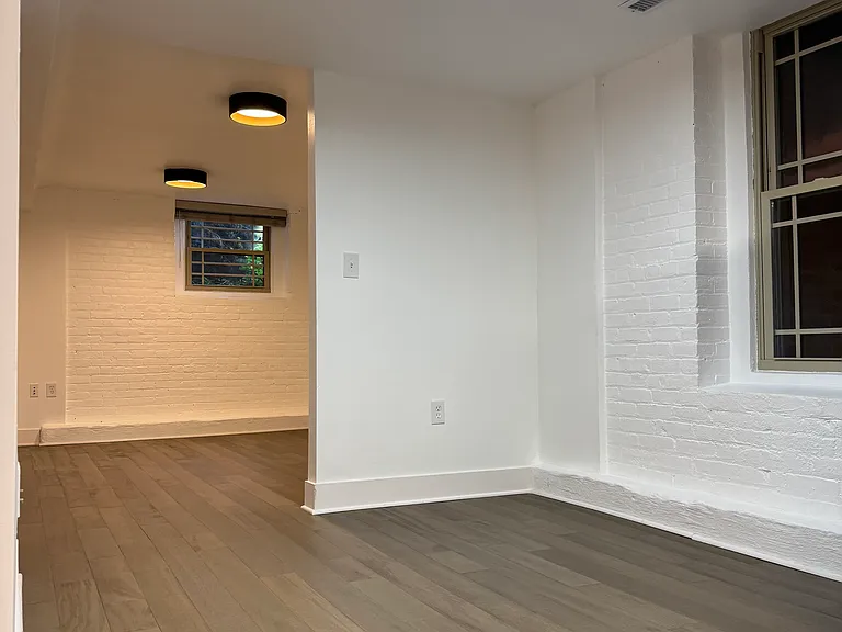 11433 Ashbury Ave #1 — Photo 10