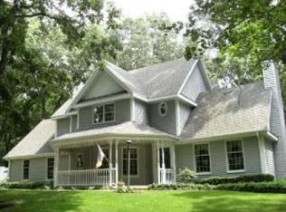 1945 S Hieland Rd, Saint Anne, IL 60964