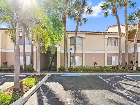 815 W Boynton Beach Boulevard #5-202, Boynton Beach, FL 33426