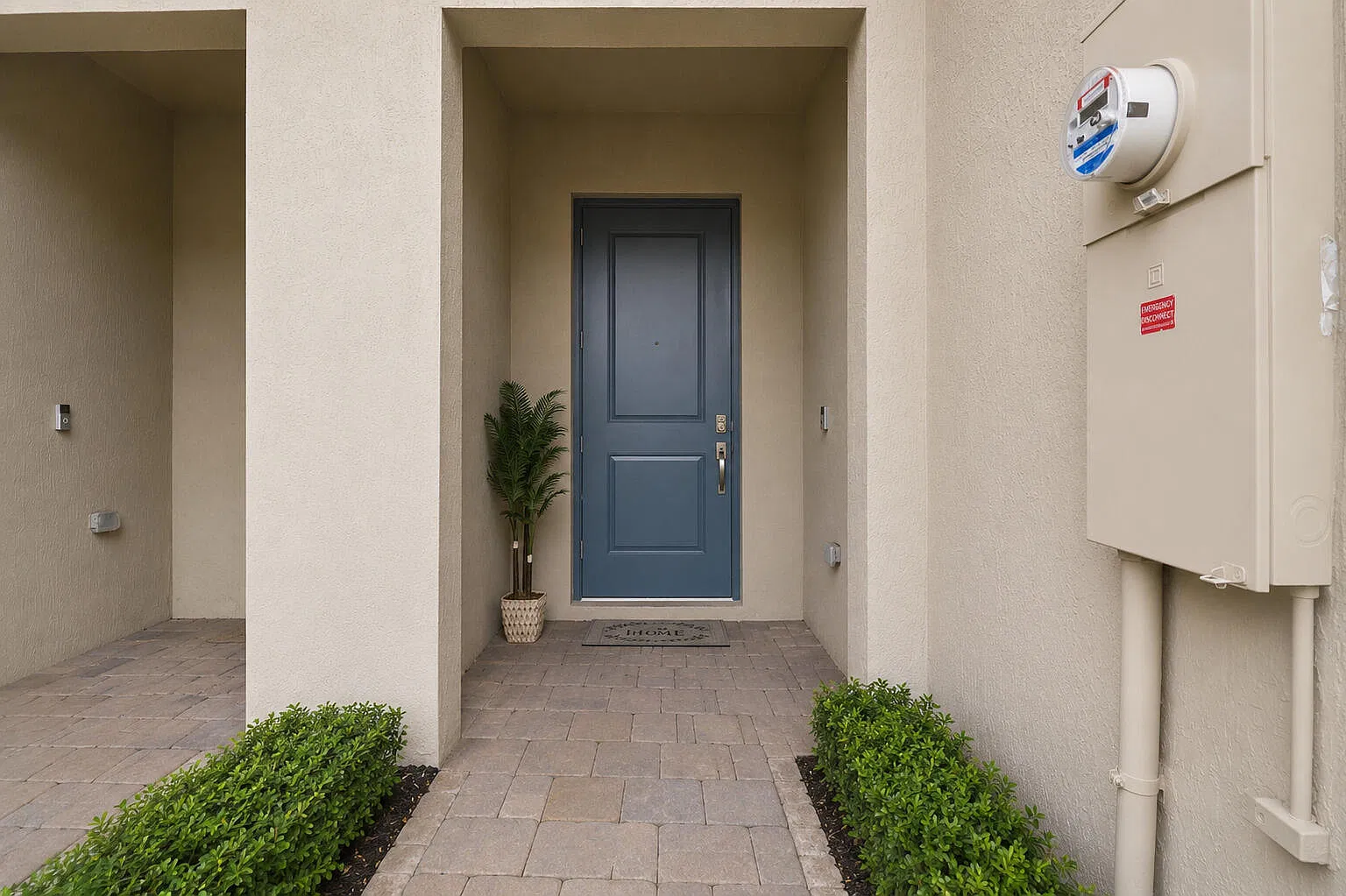 3 bed, 2.5 bath, 1500 sqft, $3,300 — Photo 1