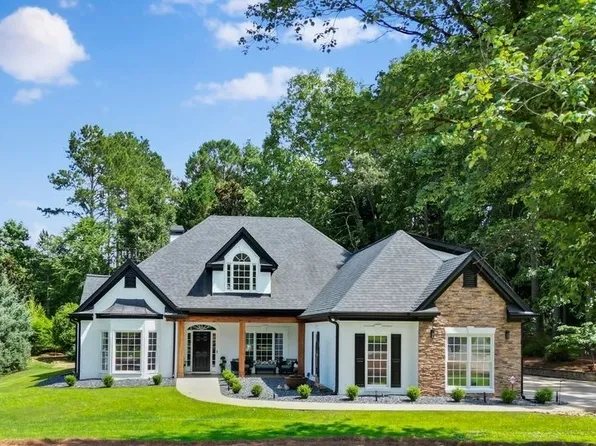 334 Loring Ln, Peachtree City, GA 30269