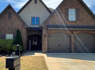 335 Strathaven Cir, Pelham, AL 35124