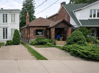 52 Belcourt Rd, Toronto, ON M4S2T9