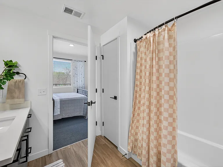 Village Apartments — Photo 36