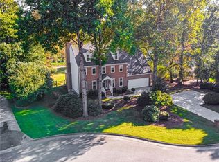 4 Buccaneer Ct, Greensboro, NC 27455