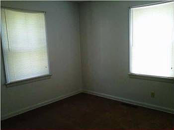 3rd image of 506 N Frazier St