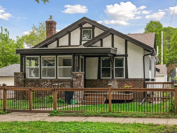 2514 Hayes St NE, Minneapolis, MN 55418