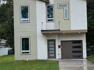 6620 Gillislee Dr W, Jacksonville, FL 32209