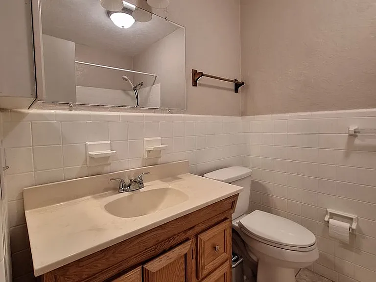 4006 Bayfront Pkwy — Photo 15