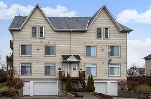 240 Mississippi Court Carleton Place — Photo 2