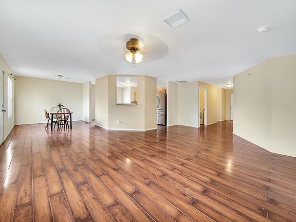 2nd image of 5603 Patagonia Dr