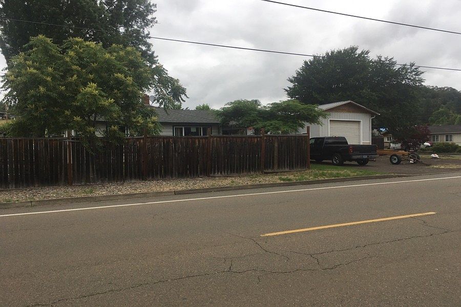 1st image of 782 Newton Creek Rd