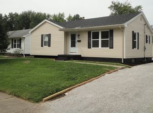 1751 S Kenmore Dr, Evansville, IN