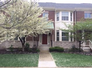 2657 Goldenrod Ln, Glenview, IL 60026