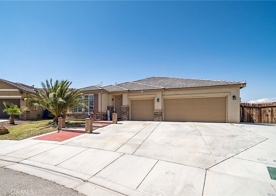 1st image of 15776 Gilbert Ct