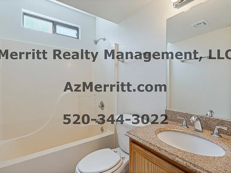 801 E Waverly St #B — Photo 16