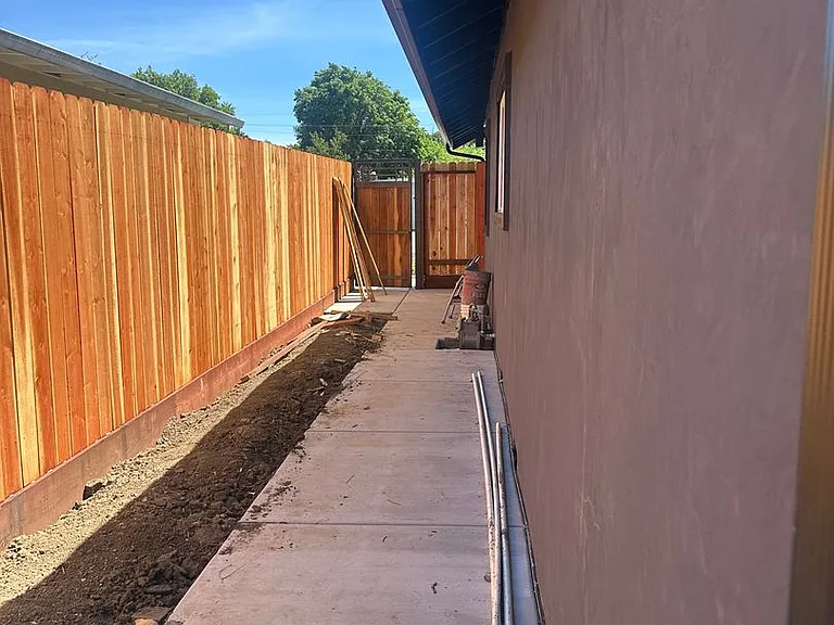 324 Plum St — Photo 13
