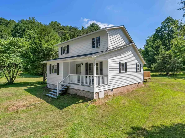 309 Timber Rd, Barren Springs, VA 24313