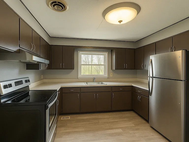 1722 Fernleaf Dr — Photo 3