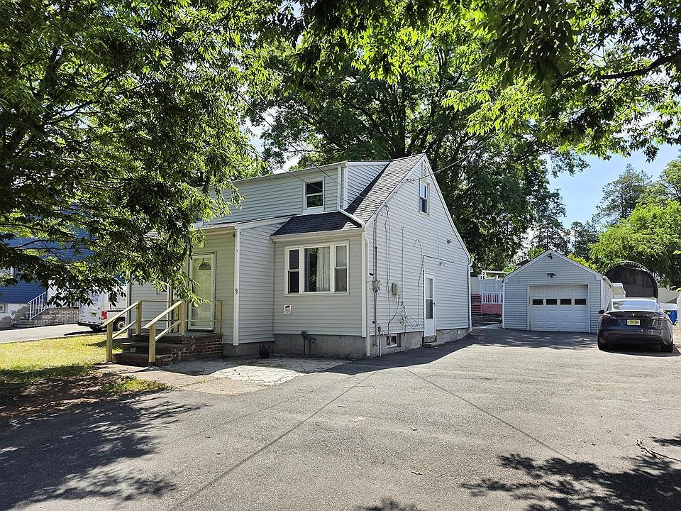 1st image of 951 Liberty Ave