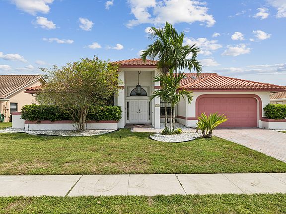 2nd image of 1240 NW 100TH Way NW
