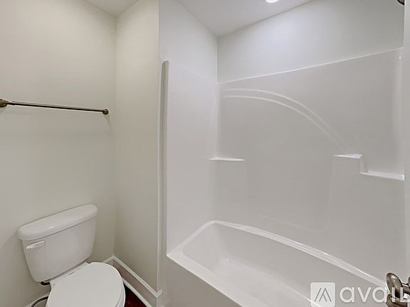 3rd image of 1449 Sunray Dr