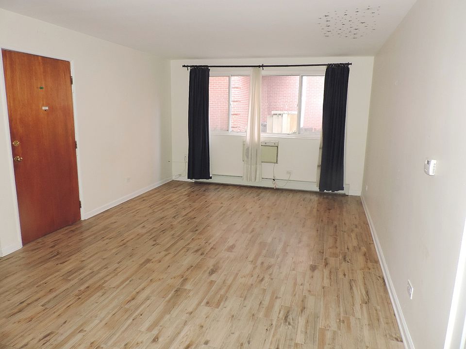 1st image of 924 Hinman Ave #Gc