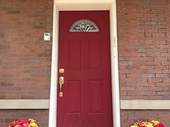 5th image of 2939 N Albany Ave #1