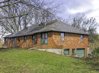 15116 Chestnut St, Basehor, KS 66007