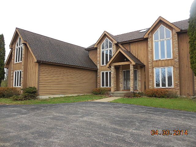 1st image of 285 Wolsfeld Dr