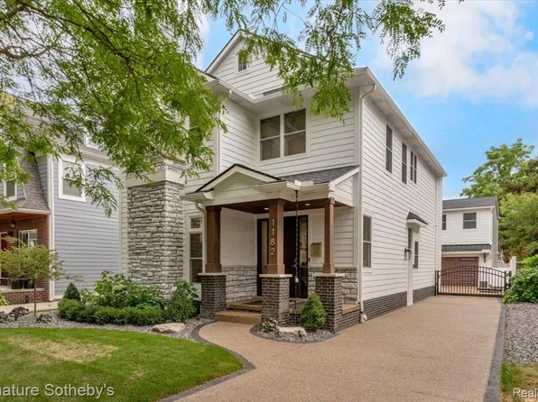 1182 Webster St, Birmingham, MI 48009