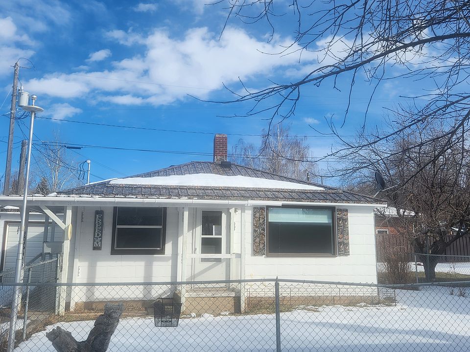 1st image of 619 E Washington St