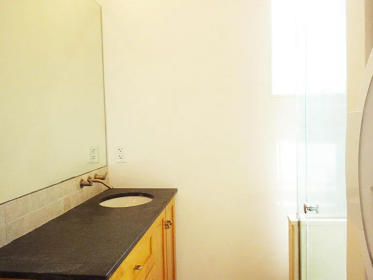 56 Kirkland St #5 — Photo 20