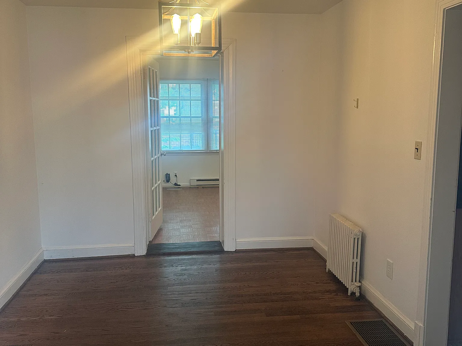 3 bed, 1152 sqft, $4,550 — Photo 3