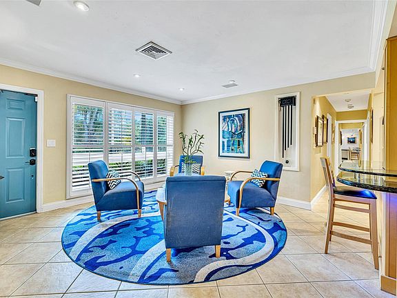 4th image of 3497 NE 19th Avenue