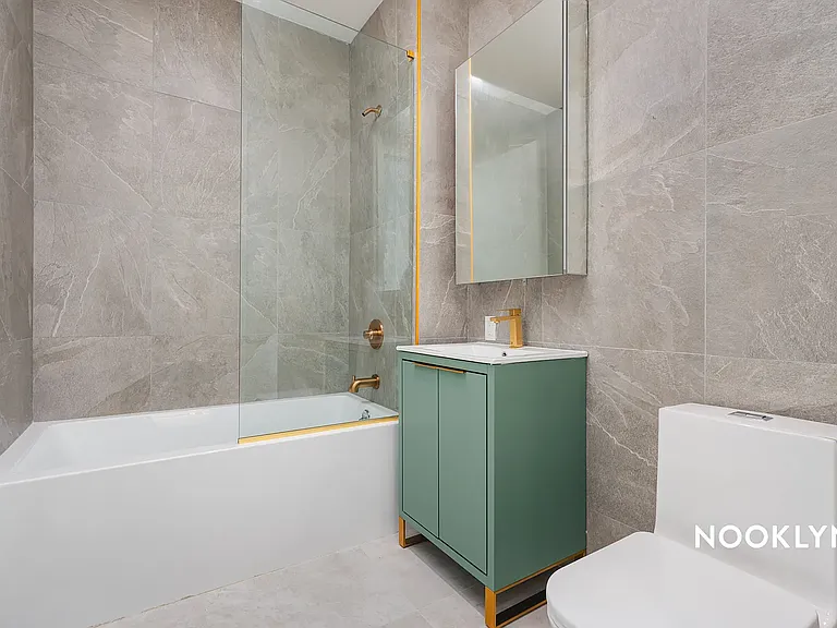 27-16 21st St #3B — Photo 27