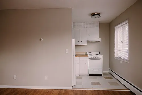 Floor plan 102