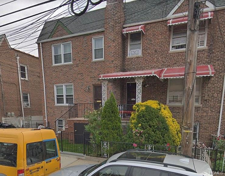 1st image of 2924 Mickle Ave