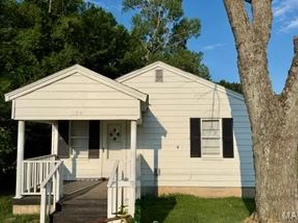 114 Reuben Ave, Sikeston, MO 63801