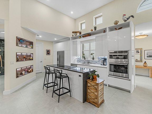 3rd image of 6273 San Michel Way