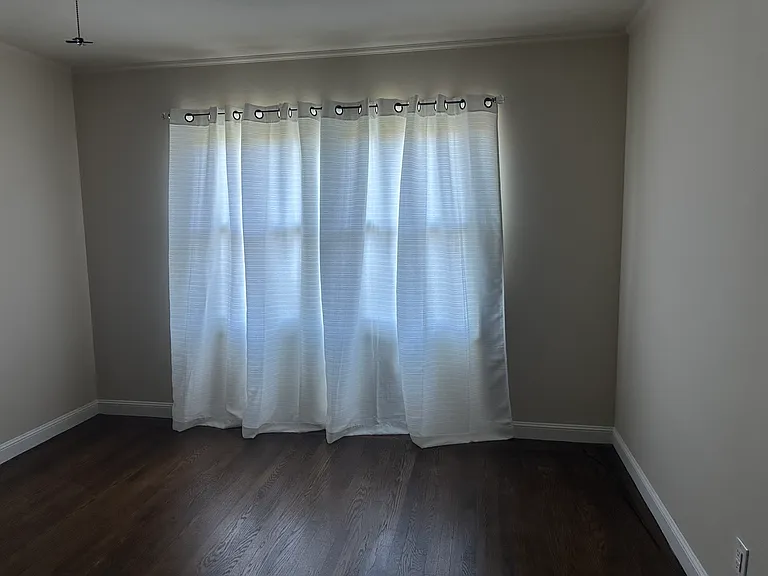 1221 Spring St — Photo 9