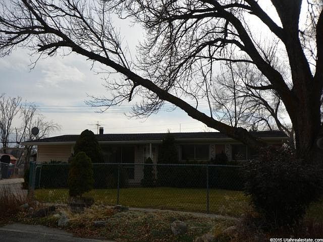 1st image of 10366 S Serpentine Cir