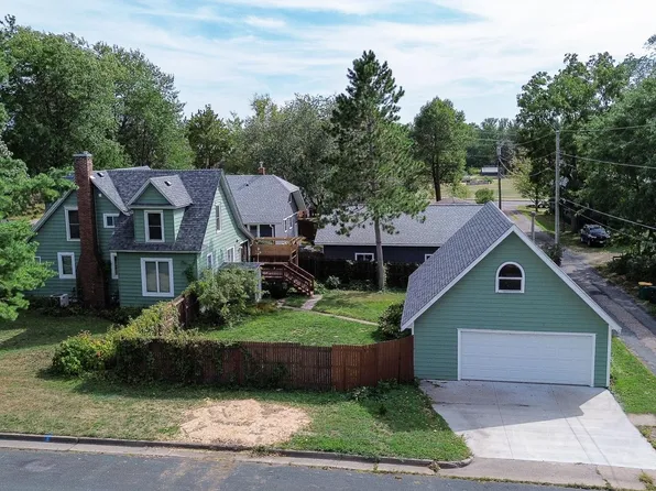 319 N Pearl St, River Falls, WI 54022
