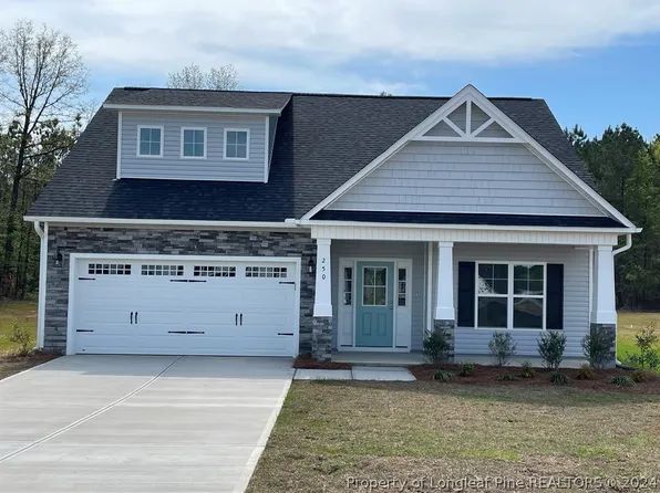 250 Collier Gate St, Linden, NC 28356