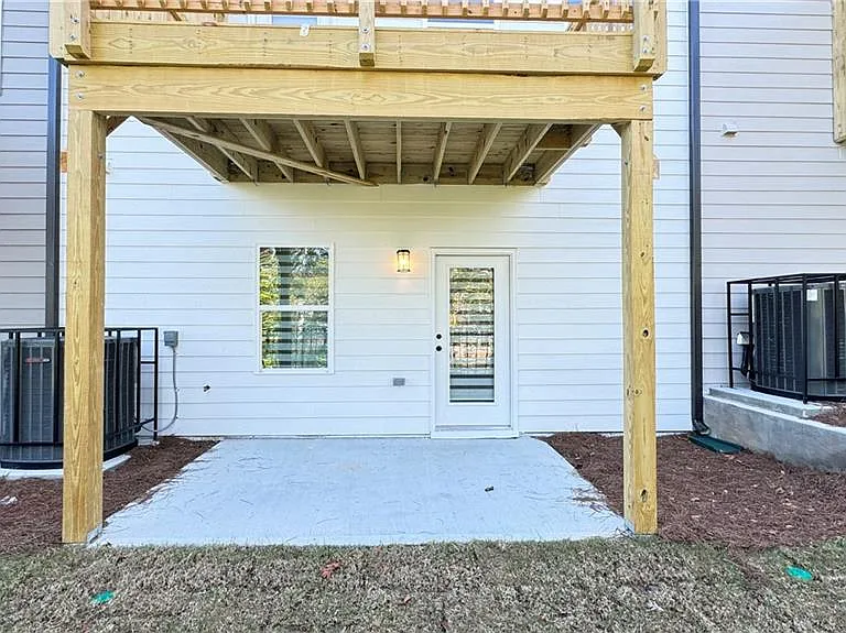1475 Creekside Cir NW — Photo 36