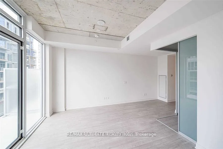 1 bed, $2,200 — Photo 4