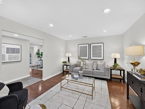 5th image of 3929 Alma Ct