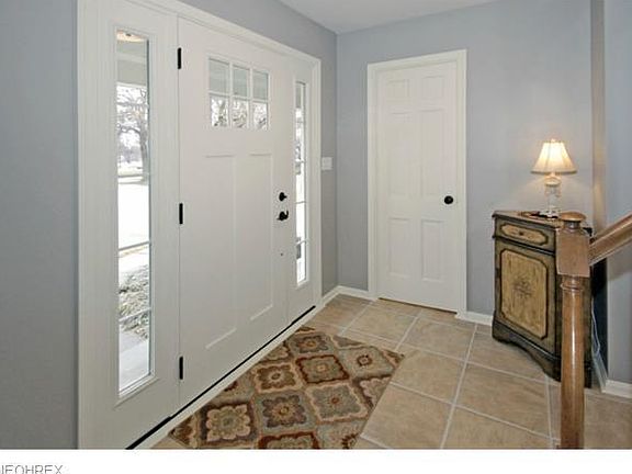 2nd image of 3499 Thomson Cir