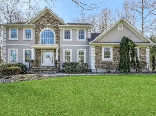 2 Mills Road, Suffern, NY 10901