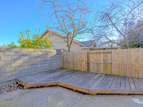 4th image of 9180 Durness Way